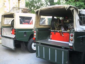 Pick-up florestal com kit de incêndio