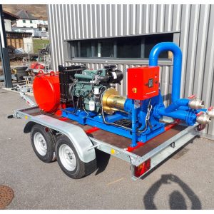 Towable pump unit transfers diesel fuel