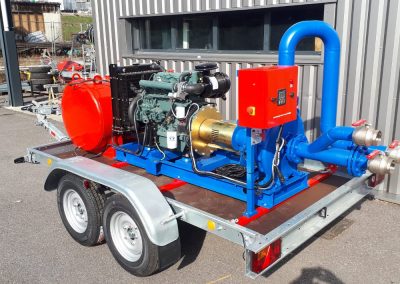 Towable pump unit transfers diesel fuel