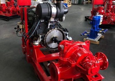 Cast iron pump unit fitted with IVECO engine