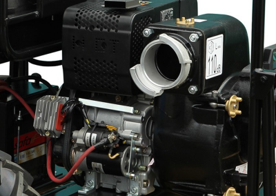 Self-priming centrifugal pump