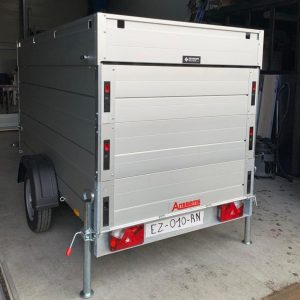 Remorque incendie sur deux essieux